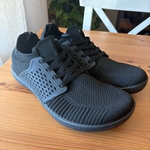 WHITIN Barefoot Running Shoes Minimalist Cross-Trainer, Zero Drop, 10 in Black